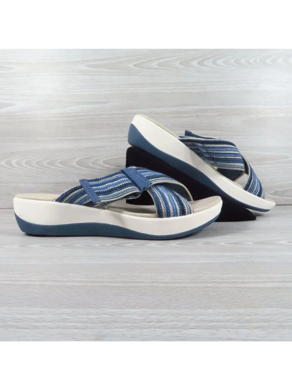 Clarks Cloudsteppers Arla Wave Sandals Women's Size 8.5 W Wide Blue Navy Slides